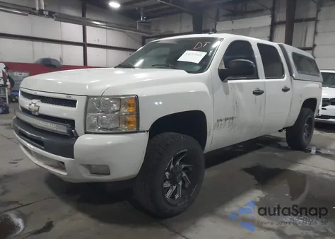 2010 Chevrolet Silverado 1500 Lt from USA, damaged, VIN 3GCRKSE32AG108486